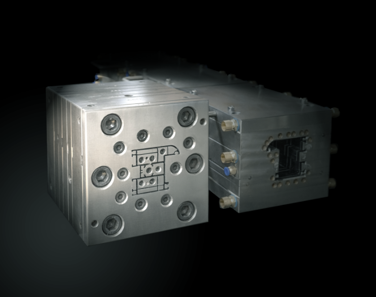Image from the factory's previous website, for the PVC window profile mould